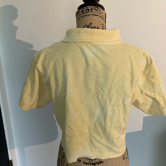 🦋 yellow cropped collared shirt 3FOR$20 - Picture 2 of 3